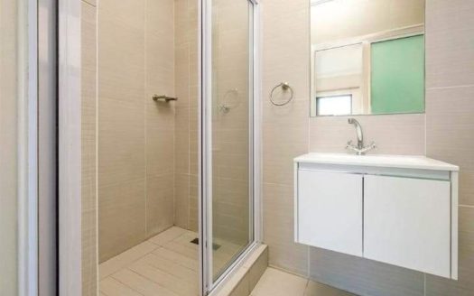 Modern 3 bed apartment available to rent in Wilgeheuwel