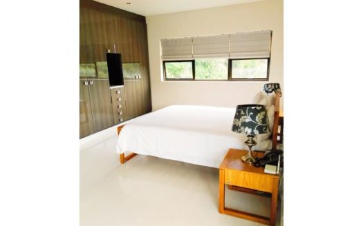 4 Bed Apartment in Sandton Central