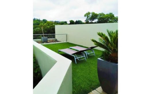 4 Bed Apartment in Sandton Central